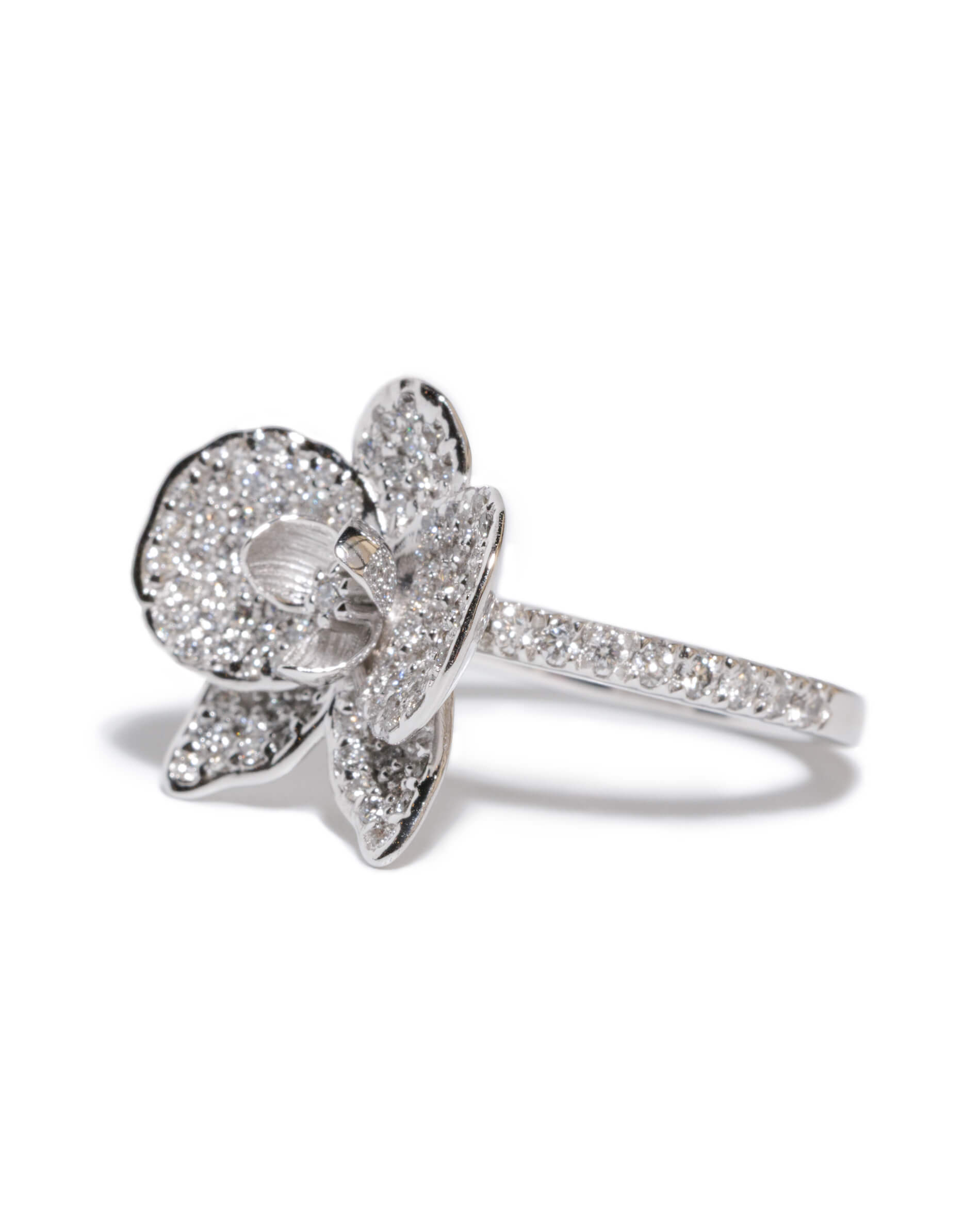 Diamonds Ring Medium